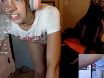 kierbearkisses Image 5