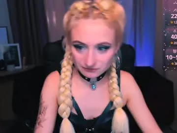 melisa_white1's Thumb Image