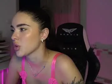 savvage_play Image 2