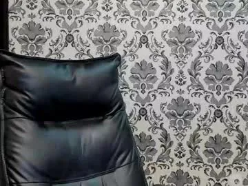 sierra_halle Image 5